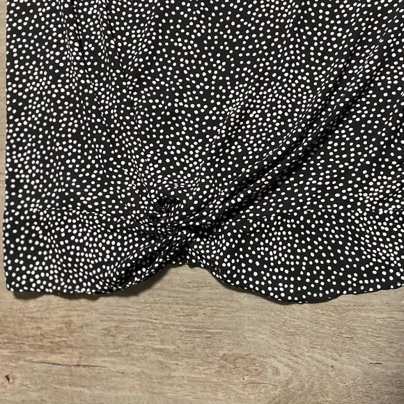 LOFT Dotted Mixed Media Twist Hem Top - Picture 13 of 14